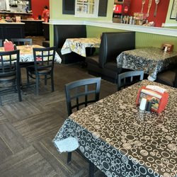 Chicken Salad Chick - Inside seating