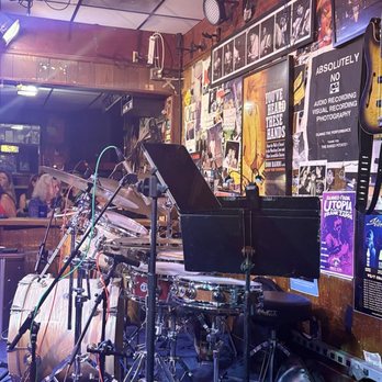 The Baked Potato - Stage - Jazz & Blues Near Me - Studio City, California The Baked Potato - Stage - Jazz & Blues Near Me - Studio City, California