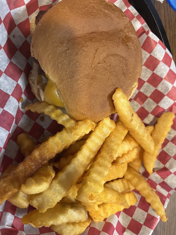 Big Biscuits and Burgers Logo