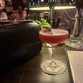 Gus' Sip & Dip - Cosmo - Pubs Near Me - Chicago, Illinois Gus' Sip & Dip - Cosmo - Pubs Near Me - Chicago, Illinois