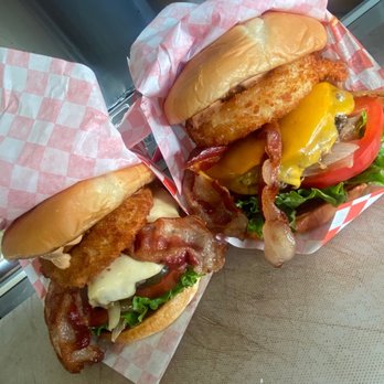 Lumber Jack Burger - bacon, cheese, lettuce, and tomato - Burgers Near Me - Molalla, Oregon