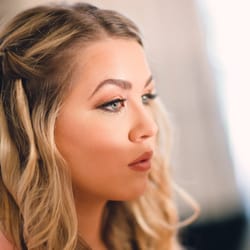 Makeup Artist & Eyelash Extensions Expert - Bridal Makeup by Mallorie Mason