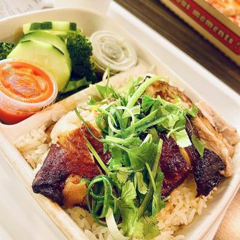 Dabao Singapore - Roasted Hainanese Chicken Rice - Singaporean Near Me - San Francisco, California Dabao Singapore - Roasted Hainanese Chicken Rice - Singaporean Near Me - San Francisco, California