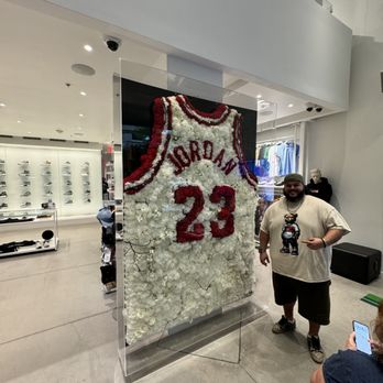 trophy store jordan