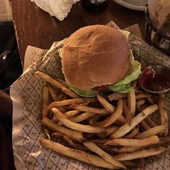Blatt Beer & Table - Blatt burger - Gastropubs Near Me - Omaha, Nebraska Blatt Beer & Table - Blatt burger - Gastropubs Near Me - Omaha, Nebraska