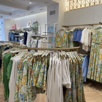 1. Lilly Pulitzer