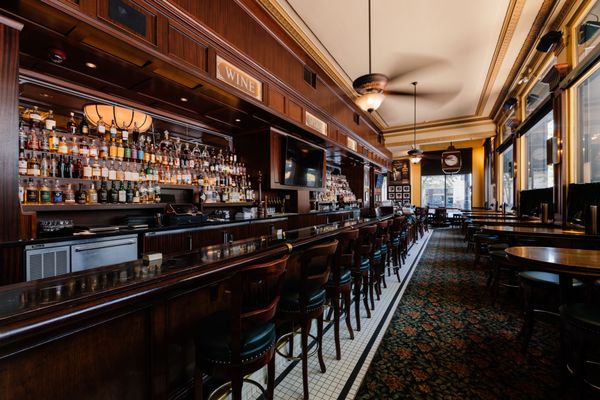 Metropolitan Grill by null
