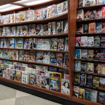 Harris Teeter - Magazines and books - Grocery Near Me - Charlotte, North Carolina Harris Teeter - Magazines and books - Grocery Near Me - Charlotte, North Carolina