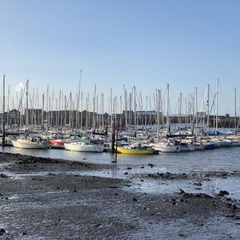 Howth Cliff Walk - Landmarks & Historical Buildings Near Me