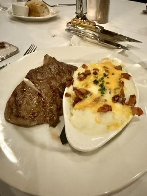 Morrie’s Steakhouse by null