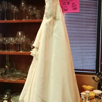 Tranquility Trail Animal Sanctuary - Size 10, retail price $1200. Yours for only $300! - Animal Shelters Near Me - Scottsdale, Arizona Tranquility Trail Animal Sanctuary - Size 10, retail price $1200. Yours for only $300! - Animal Shelters Near Me - Scottsdale, Arizona