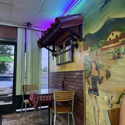 Parrilla's Cholito - Inside