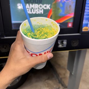 Sonic Drive-In - Ocean water w/ Sour popping candy - Fast Food Near Me - Midlothian, Texas