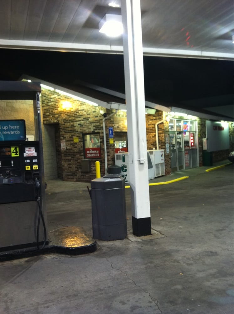 WINNER GAS ON LYNDALE 4501 Lyndale Ave N, Minneapolis, Minnesota