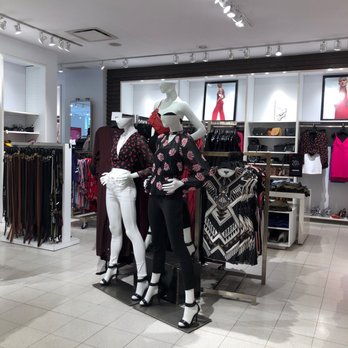 Express - Women's Clothing Near Me - Jacksonville, Florida