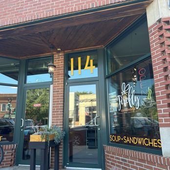 Firefly Coffeehouse - Coffee & Tea Near Me - Oregon, Wisconsin