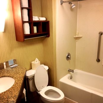 Hampton Inn Beckley - Small but has everything one needs and more. Great shower head! - Hotels Near Me - Beckley, West Virginia