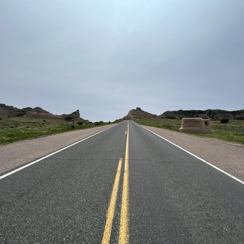 Scotts Bluff National Monument - Driving in via Old Oregon Trail Road - Landmarks & Historical Buildings Near Me - Gering, Nebraska Scotts Bluff National Monument - Driving in via Old Oregon Trail Road - Landmarks & Historical Buildings Near Me - Gering, Nebraska