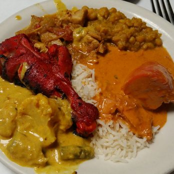 Khana Peena - Sample of buffet entree - Indian Near Me - Oakland, California