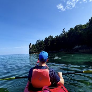 Pictured Rocks Kayaking - Tours Near Me - Munising, Michigan
