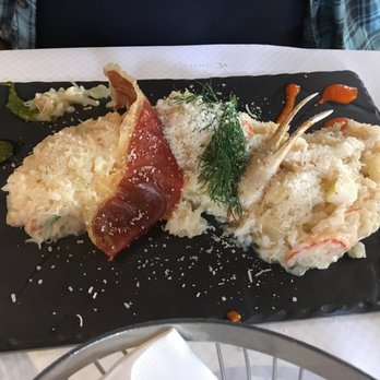 Conti Caffe - Snow crab risotto with fennel and apple - Italian Near Me - Quebec City, Quebec Conti Caffe - Snow crab risotto with fennel and apple - Italian Near Me - Quebec City, Quebec