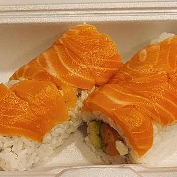 Sushi Ara - Philadelphia roll - Japanese Near Me - Azusa, California Sushi Ara - Philadelphia roll - Japanese Near Me - Azusa, California