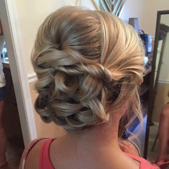 Bombshell Beauty Bar - Hair Salons Near Me - Hershey, Pennsylvania