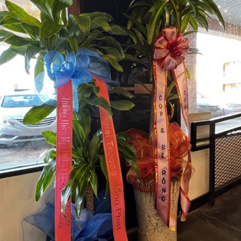 Bamee Tee - Vietnamese Sandwiches & Milk Teas - Bamee Tee just opened today, and received many gifts of plants and flowers from neighboring businesses. - Vietnamese Near Me - Chamblee, Georgia Bamee Tee - Vietnamese Sandwiches & Milk Teas - Bamee Tee just opened today, and received many gifts of plants and flowers from neighboring businesses. - Vietnamese Near Me - Chamblee, Georgia