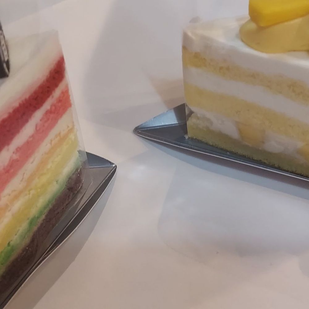 Paris Baguette - Rainbow & Mango coconut cake - Bakeries Near Me - New York, New York Paris Baguette - Rainbow & Mango coconut cake - Bakeries Near Me - New York, New York