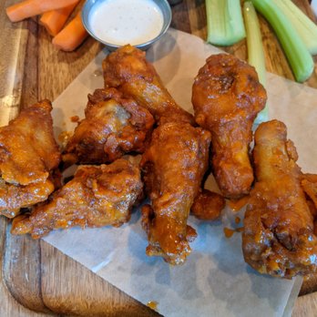 Finneys Crafthouse - Porter Ranch - Wings - New American Near Me - Porter Ranch, California Finneys Crafthouse - Porter Ranch - Wings - New American Near Me - Porter Ranch, California