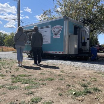 Shilla Korean BBQ With Seoul - Food Cart with picnic tables out front - Food Trucks Near Me - Sandpoint, Idaho Shilla Korean BBQ With Seoul - Food Cart with picnic tables out front - Food Trucks Near Me - Sandpoint, Idaho