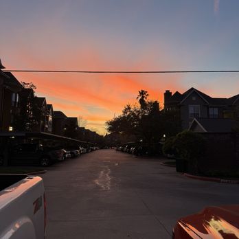 San Paloma - Apartments Near Me - Houston, Texas