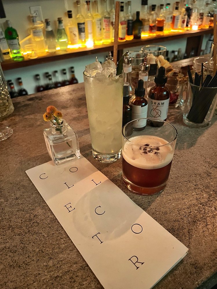 Collector Bar Logo