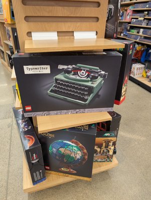 Barnes & Noble by null