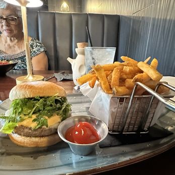 Hush - Wagyu burger 10/10 - Sushi Bars Near Me - Keller, Texas Hush - Wagyu burger 10/10 - Sushi Bars Near Me - Keller, Texas