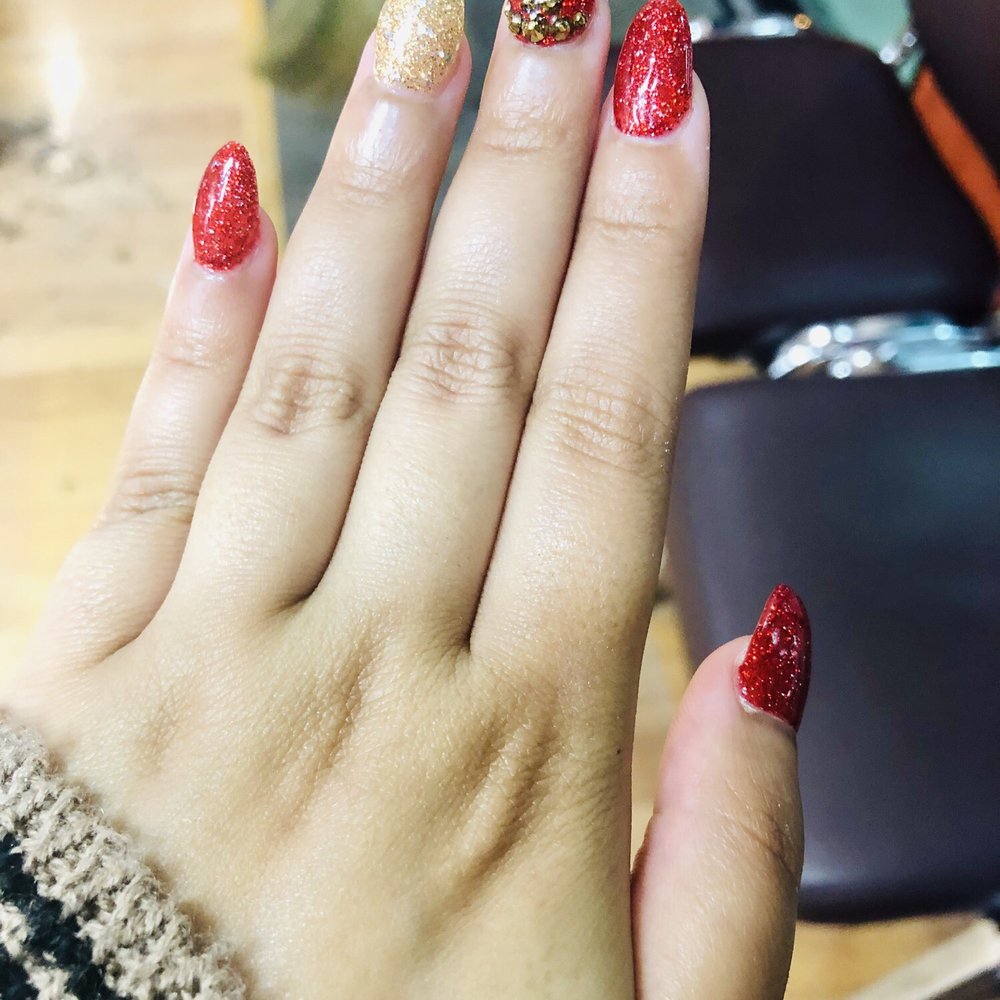 La Chic Nails - Nail Salons Near Me - Middletown, Rhode Island La Chic Nails - Nail Salons Near Me - Middletown, Rhode Island
