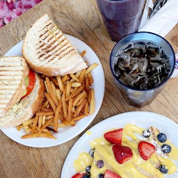 Fratelli Cafe - Coffee & Tea Near Me - Los Angeles, California Fratelli Cafe - Coffee & Tea Near Me - Los Angeles, California