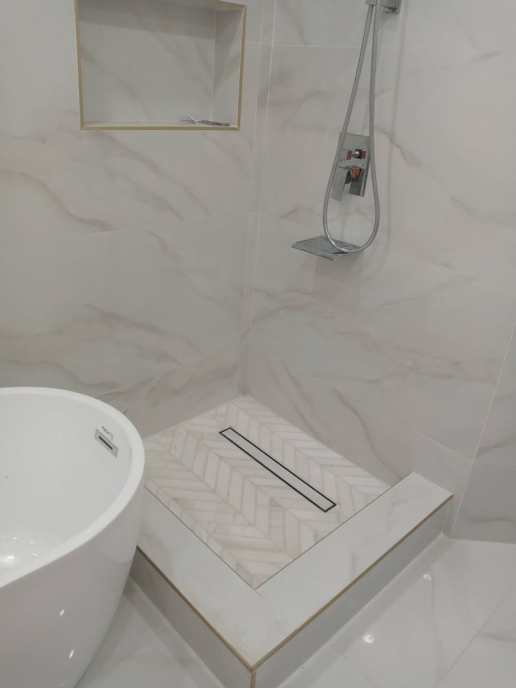 Slide of Skylands Contracting Solutions