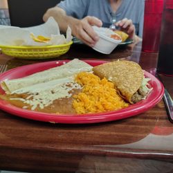 Victor’s Mexican Taqueria & Grill - Taco, Burrito, Refried Beans, and Mexican Rice, and Come Zero