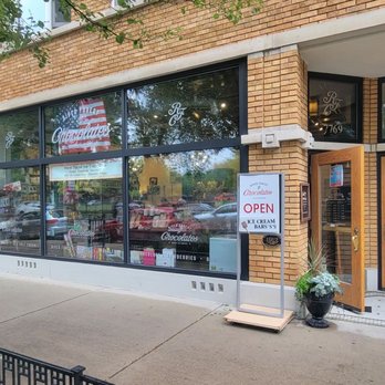 River Forest Chocolates - the front of the building - Chocolatiers & Shops Near Me - River Forest, Illinois River Forest Chocolates - the front of the building - Chocolatiers & Shops Near Me - River Forest, Illinois