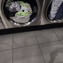 CleanFresh Laundromat