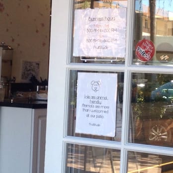Fruittitude - Dog friendly!  (Free wifi, too!) - Bubble Tea Near Me - La Jolla, California