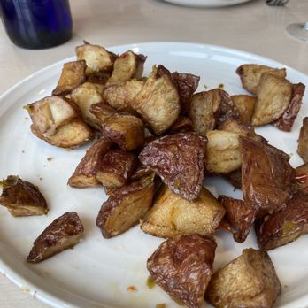 Mission Beach House - Breakfast & Brunch Near Me - Revere, Massachusetts