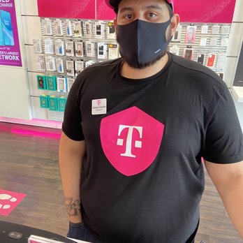 T-Mobile - The person who could not keep calm because the business was not going his way - Mobile Phones Near Me - San Diego, California T-Mobile - The person who could not keep calm because the business was not going his way - Mobile Phones Near Me - San Diego, California