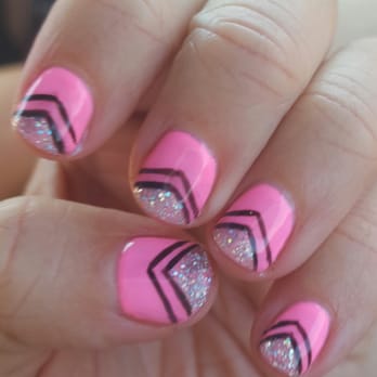 Zendo Nail Spa - Gel mani by Kerry. I love the Aztec design! - Nail Salons Near Me - Costa Mesa, California Zendo Nail Spa - Gel mani by Kerry. I love the Aztec design! - Nail Salons Near Me - Costa Mesa, California