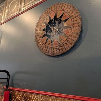 Toast - I love the decor, color and accents on the walls. - Breakfast & Brunch Near Me - Bay Shore, New York Toast - I love the decor, color and accents on the walls. - Breakfast & Brunch Near Me - Bay Shore, New York