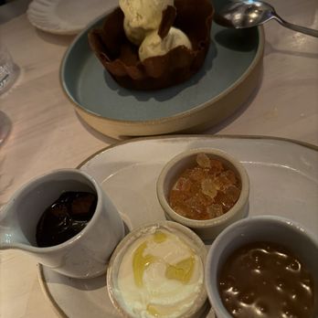 Greywind - Ice cream sundae and dipping sauces - Wine Bars Near Me - New York, New York Greywind - Ice cream sundae and dipping sauces - Wine Bars Near Me - New York, New York