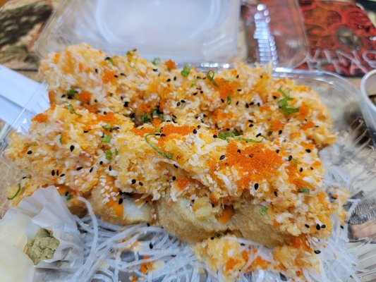 Satomi Sushi by null