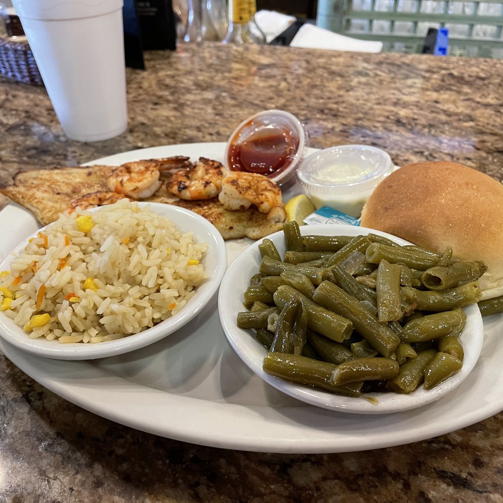Joe's Oyster Bar & Grill - Lunch special: Fish & shrimp (grilled) with rice pilaf & green beans - Seafood Near Me - Rosenberg, Texas Joe's Oyster Bar & Grill - Lunch special: Fish & shrimp (grilled) with rice pilaf & green beans - Seafood Near Me - Rosenberg, Texas