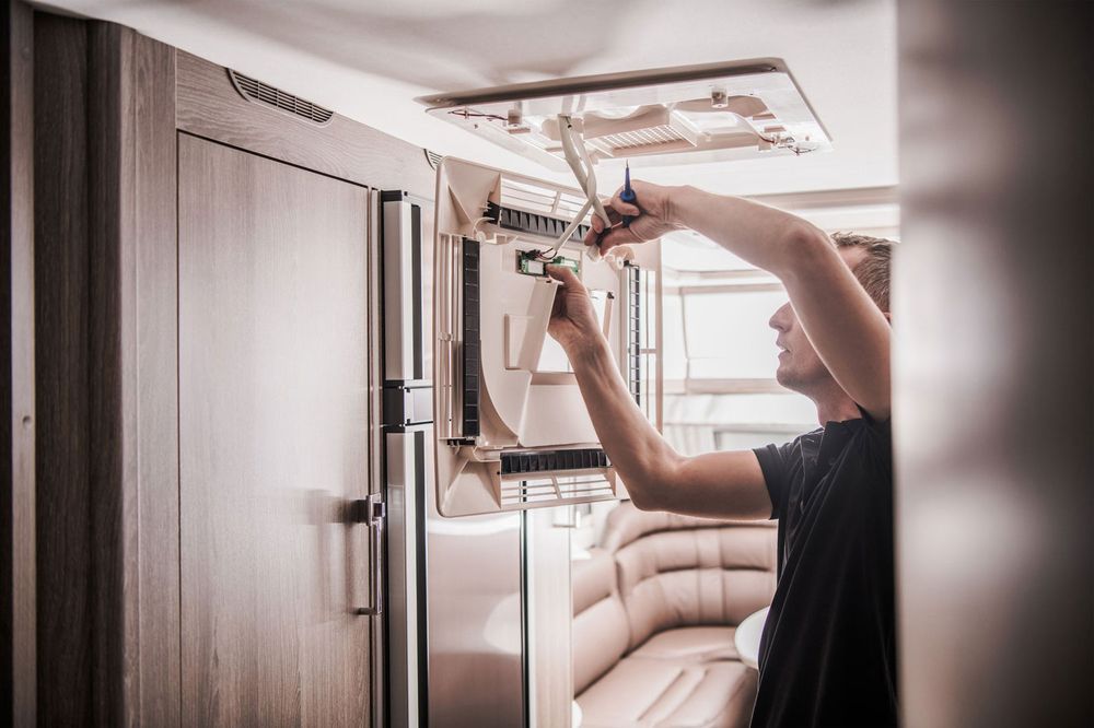 RV XPRESS MOBILE REPAIR Updated September 2024 23 Photos DeFuniak